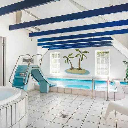 Stunning In With Sauna 別荘