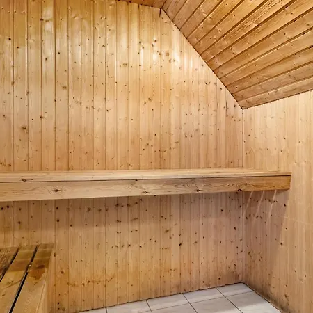 Superbe Maison à Avec Sauna